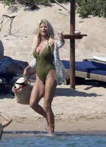 Victoria Silvstedt Sexy - TheFappeningBlog.com 17.jpg