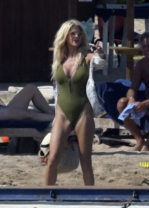 Victoria Silvstedt Sexy - TheFappeningBlog.com 26.jpg