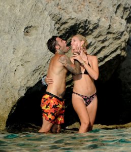 Chiara Ferragni Sexy - TheFappeningBlog.com 37.jpg