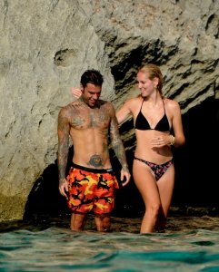 Chiara Ferragni Sexy - TheFappeningBlog.com 39.jpg