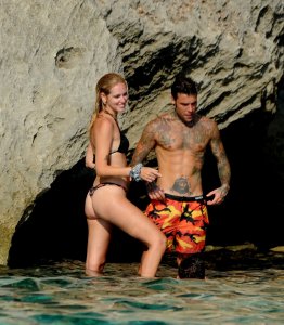 Chiara Ferragni Sexy - TheFappeningBlog.com 43.jpg