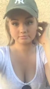 Debby-Ryan-Cleavage-4.jpg