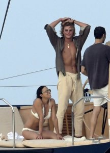 Michelle Rodriguez Sexy - TheFappeningBlog.com 13.jpg