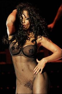 Melanie Brown Nude & Sexy - TheFappeningBlog.com 150.jpg