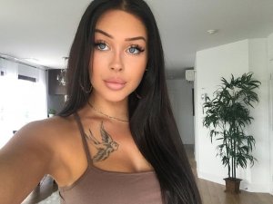 Valerie Cossette Sexy - TheFappeningBlog.com 47.jpg