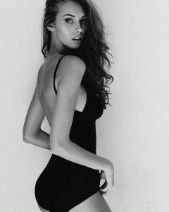 Yulia Rose Sexy Topless - TheFappeningBlog.com 31.jpg