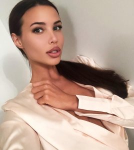 Anastasia Reshetova Nude & Sexy - TheFappeningBlog.com 39.jpg