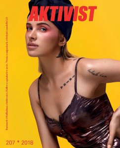 Julia Kuczynska Nude & Sexy - TheFappeningBlog.com 85.jpg