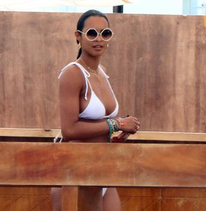 Lais Ribeiro Sexy - TheFappeningBlog.com 33.jpg