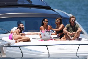 Kim Kardashian Sexy - TheFappeningBlog.com 57.jpg