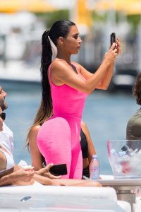 Kim Kardashian Sexy - TheFappeningBlog.com 82.jpg