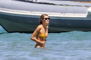 Camille Rowe Sexy - TheFappeningBlog.com 16.jpg