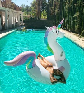 Leticia Bufoni Nude & Sexy - TheFappeningBlog.com 12.jpg