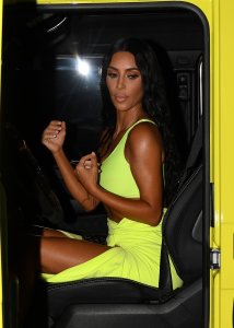 Kim Kardashian Sexy - TheFappeningBlog.com 17.jpg