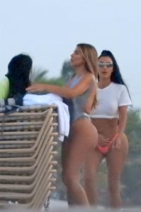 Kim Kardashian Sexy - TheFappeningBlog.com 34.jpg
