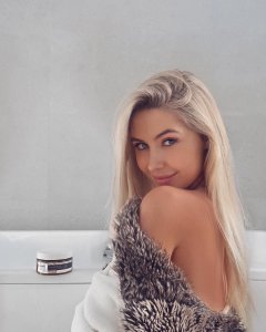 Isabella Gray Sexy- TheFappeningBlog.com 22.jpg