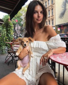 Emily Ratajkowski - TheFappeningBlog.com 4.jpg