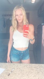 Leven Rambin Sexy - TheFappeningBlog.com 40.jpg