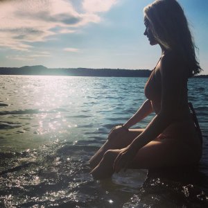 Leven Rambin Sexy - TheFappeningBlog.com 43.jpg