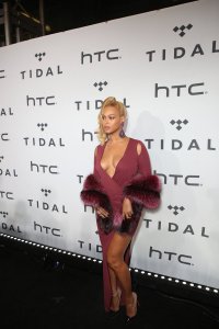 Beyonce-Cleavage-24.jpg