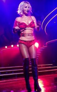 Britney-Spears-Sexy-14.jpg