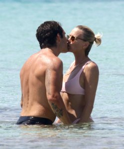 Robin Wright Sexy - TheFappeningBlog.com 3.jpg