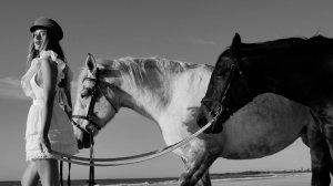 Saskia Jenkins Nude & Sexy - TheFappeningBlog.com 16.jpg