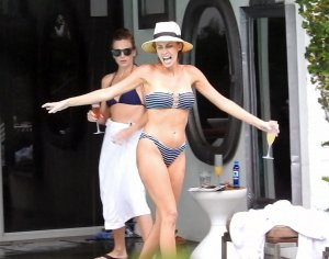 Kayla Rae Reid Sexy - TheFappeningBlog.com 5.jpg Kayla Rae Reid Sexy - TheFappeningBlog.com 5.jpg