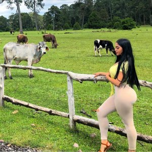 Jailyne Ojeda Ochoa Nude & Sexy - TheFappeningBlog.com 9.jpg