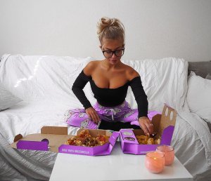 Jelly Devote Sexy - TheFappeningBlog.com 39.jpg