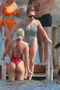 Amber Davies Sexy - TheFappeningBlog.com 3.jpg