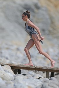 Amber Davies Sexy - TheFappeningBlog.com 27.jpg