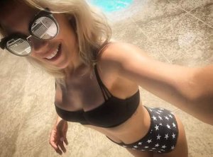 Ramona Kiss Sexy - TheFappeningBlog.com 8.jpg