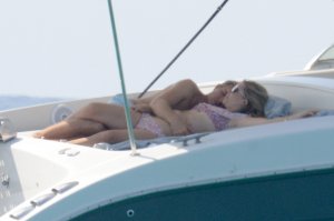 Vivian Sibold Sexy - TheFappeningBlog.com 8.jpg