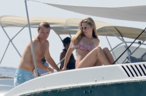 Vivian Sibold Sexy - TheFappeningBlog.com 29.jpg