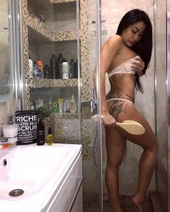 Irina Iris Nude & Sexy - TheFappeningBlog.com 32.jpg