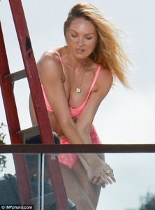 Candice-Swanepoel-Sexy-24.jpeg Candice-Swanepoel-Sexy-24.jpeg