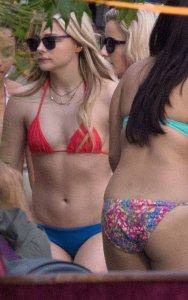 Chloe Grace Moretz-Red & Blue Bikini3.jpg