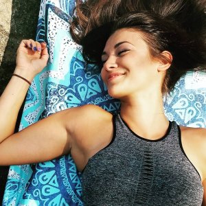 Averey Tressler Nude & Sexy - TheFappeningBlog.com 2.jpg