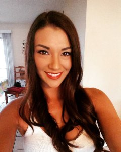 Averey Tressler Nude & Sexy - TheFappeningBlog.com 14.jpg