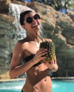 Hayley Erbert Nude & Sexy - TheFappeningBlog.com 31.jpg