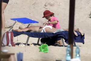 Sam Faiers Sexy & Topless - TheFappeningBlog.com 37.jpg