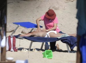 Sam Faiers Sexy & Topless - TheFappeningBlog.com 42.jpg