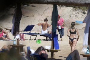 Sam Faiers Sexy & Topless - TheFappeningBlog.com 45.jpg