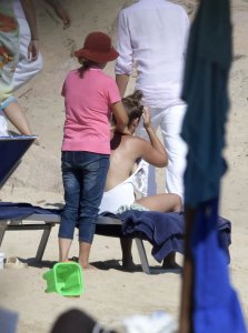 Sam Faiers Sexy & Topless - TheFappeningBlog.com 55.jpg