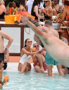 Nadine Mulkerrin Sexy - TheFappeningBlog.com 11.jpg