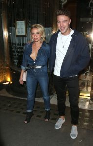 Gabby Allen Braless - TheFappeningBlog.com 31.jpg