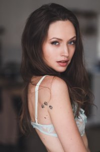 Laura Bgn Nude - TheFappeningBlog.com 8.jpg