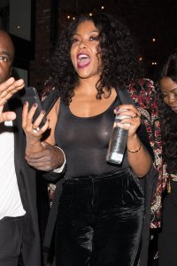 Taraji P. Henson Braless - TheFappeningBlog.com 4.jpg
