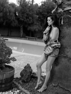 Amber Nicole Flowers Nude - TheFappeningBlog.com 2.jpg